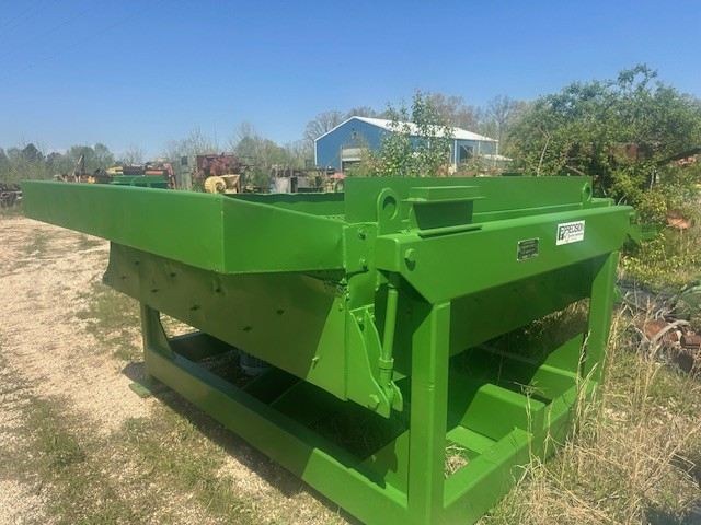 Precision Husky 7 x 7 Chip Screen